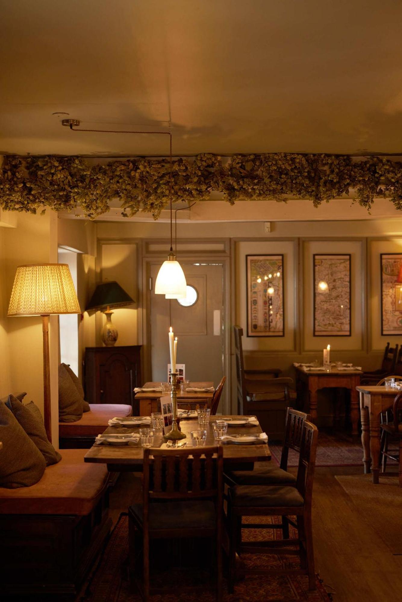The Grosvenor Arms 호텔 힌돈 외부 사진