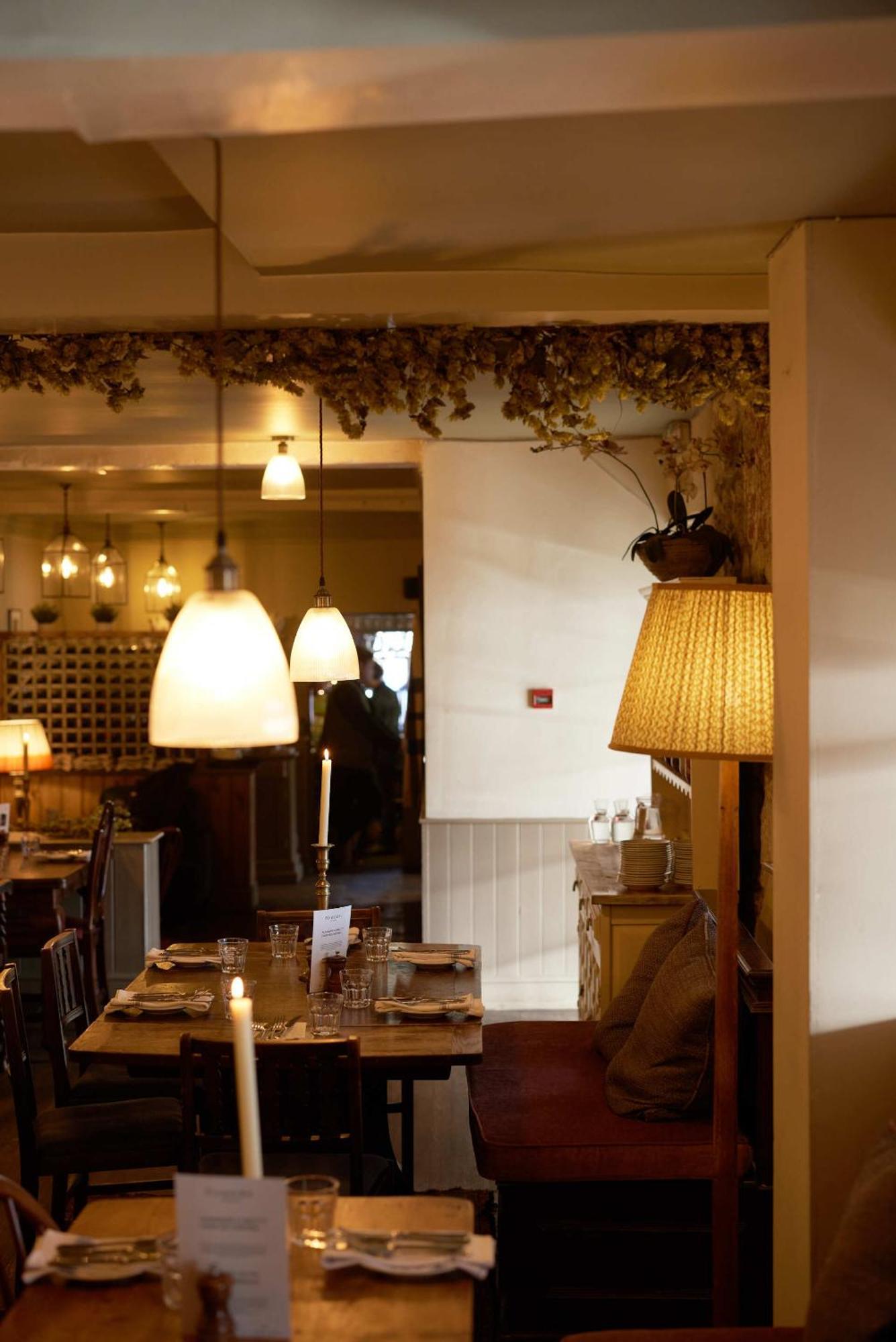 The Grosvenor Arms 호텔 힌돈 외부 사진