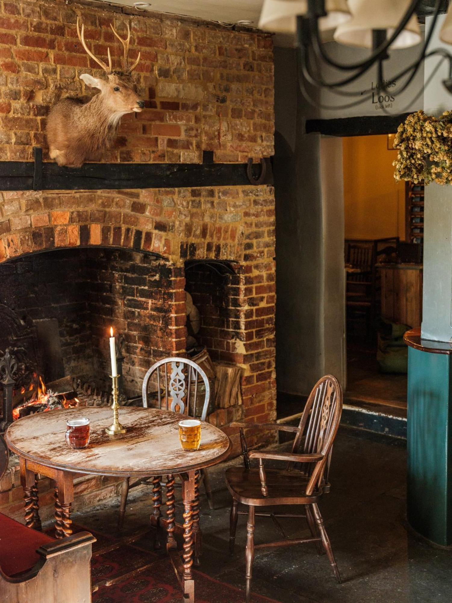 The Grosvenor Arms 호텔 힌돈 외부 사진
