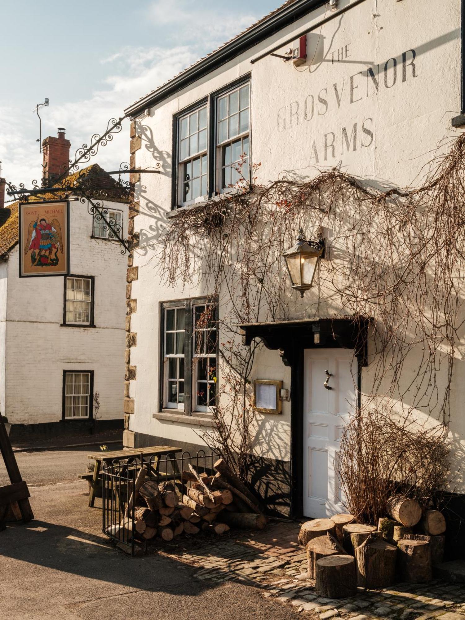 The Grosvenor Arms 호텔 힌돈 외부 사진